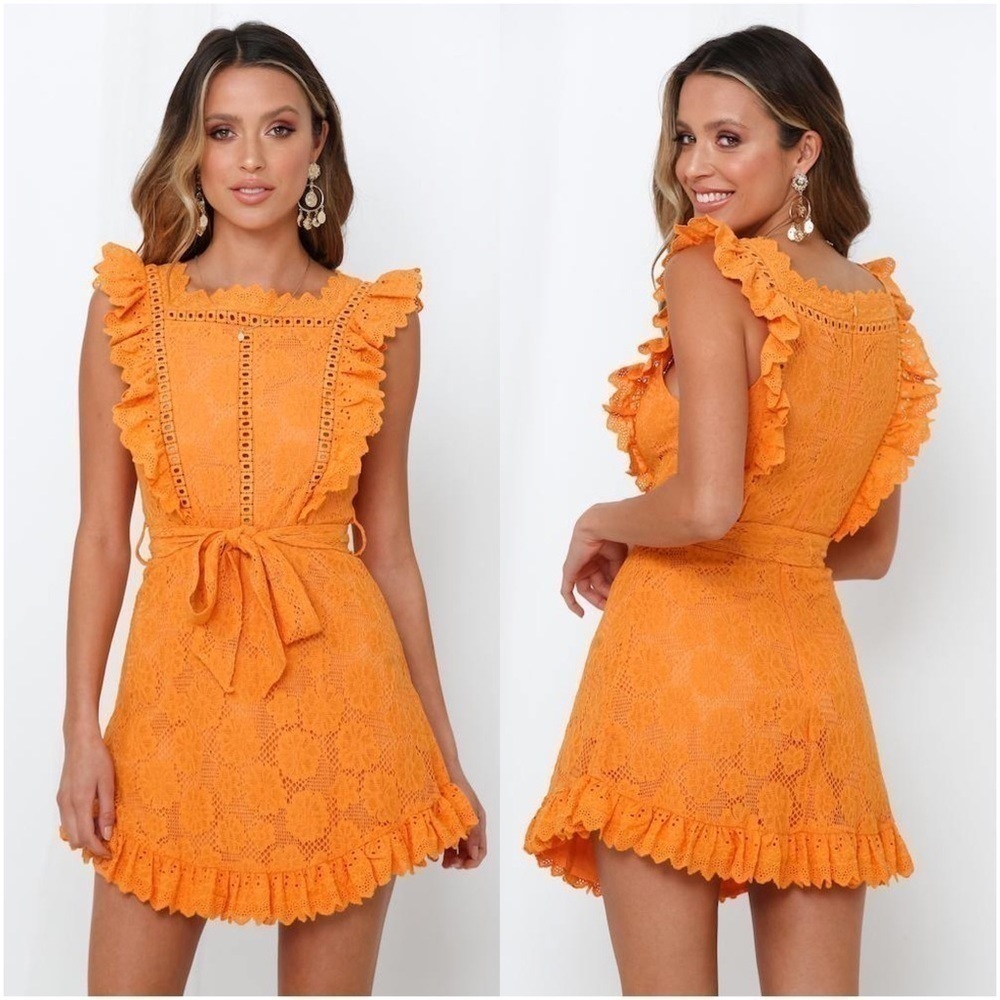 SELFIE LESLIE Angle Smiles Dress In Sunset